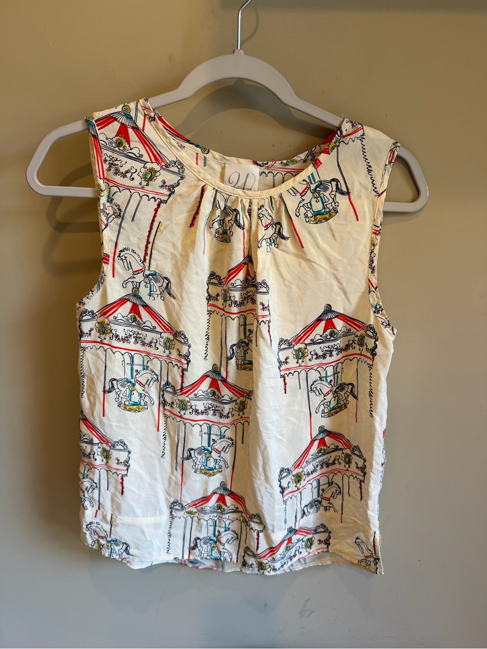 Julienne W Silk Carousel Sleeveless Blouse Size S